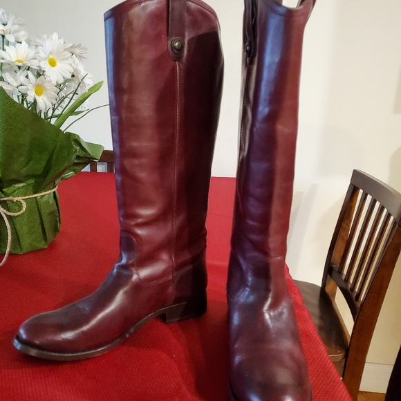 Frye Shoes - Rare frye boots